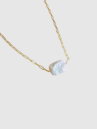 Hannah Boroque Pearl Necklace